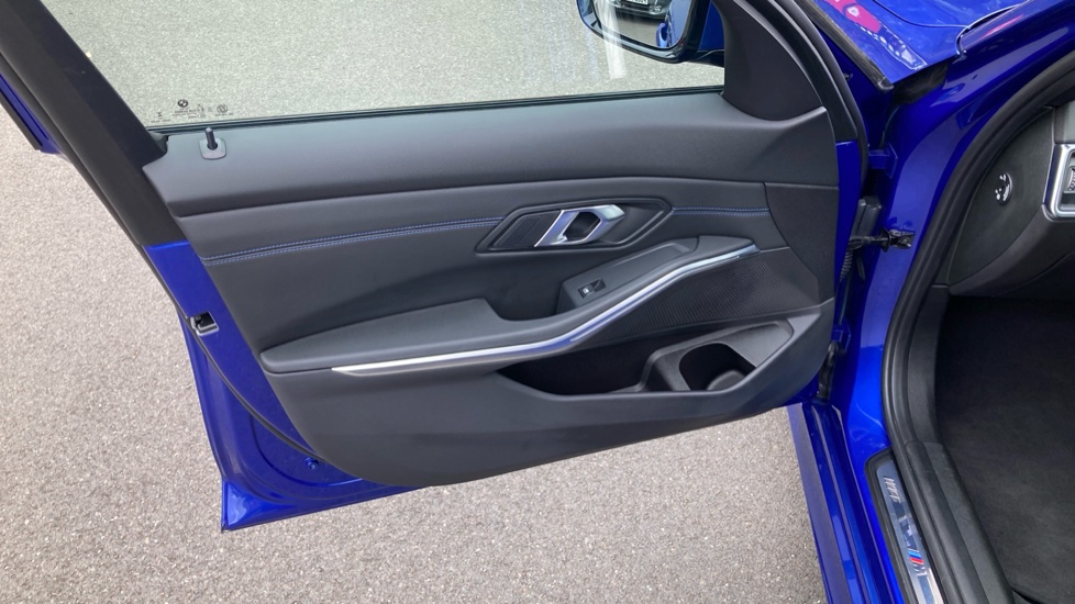 BMW 3 Series 320i M Sport 4dr Step Auto Petrol Saloon - Image 25