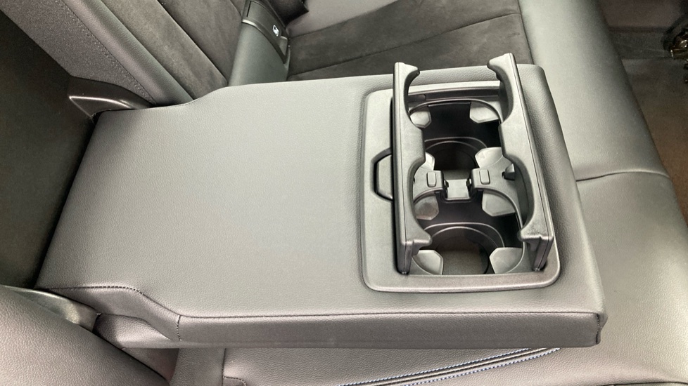 BMW 3 Series 320i M Sport 4dr Step Auto Petrol Saloon - Image 38