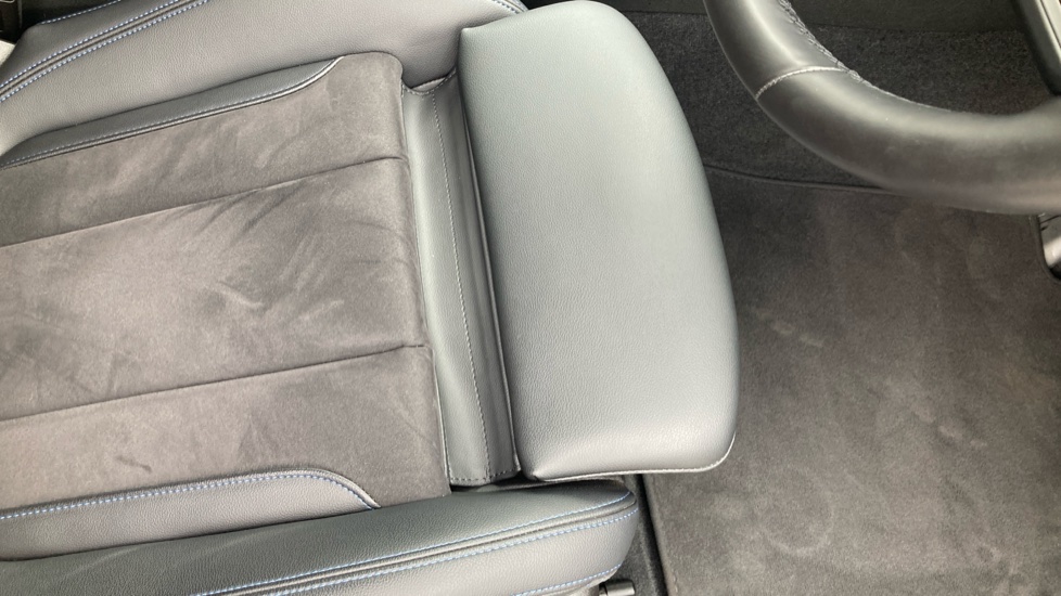 BMW 3 Series 320i M Sport 4dr Step Auto Petrol Saloon - Image 43