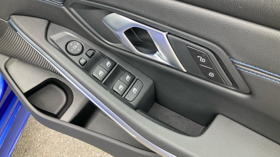 BMW 3 Series 320i M Sport 4dr Step Auto Petrol Saloon - Image 45