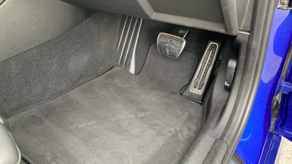 BMW 3 Series 320i M Sport 4dr Step Auto Petrol Saloon - Image 47