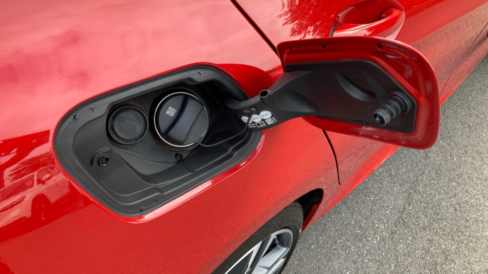 BMW 1 Series 118i [136] M Sport 5dr Petrol Hatchback - Image 32