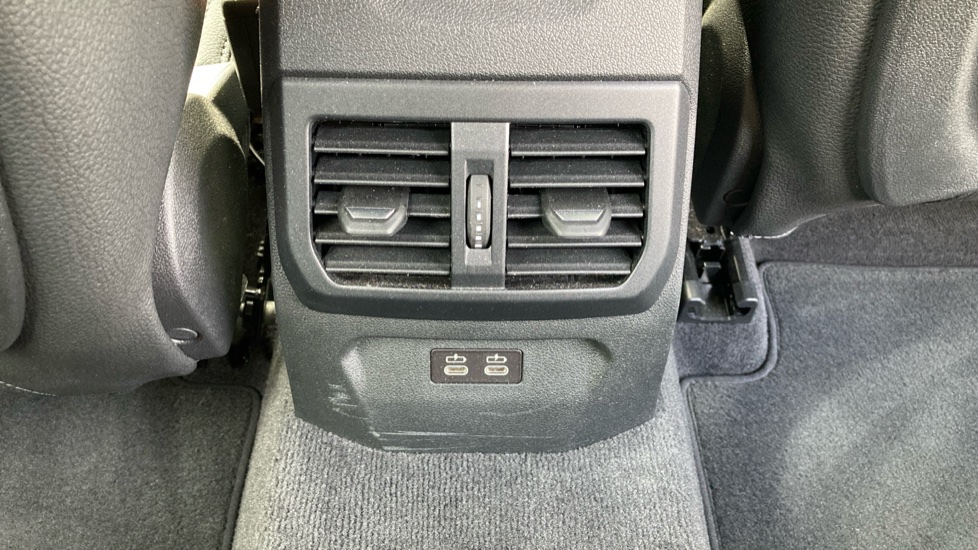 BMW 1 Series 118i [136] M Sport 5dr Petrol Hatchback - Image 33