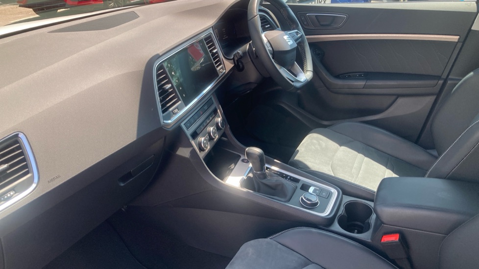 SEAT Ateca 1.5 TSI EVO Xperience 5dr DSG Petrol Estate - Image 13