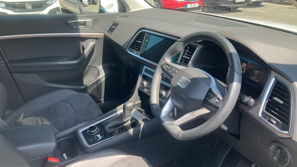 SEAT Ateca 1.5 TSI EVO Xperience 5dr DSG Petrol Estate - Image 14
