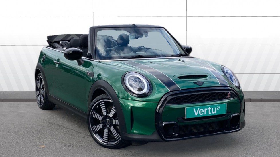 MINI Convertible 2.0 Cooper S Exclusive 2dr Auto Petrol Convertible - Image 1