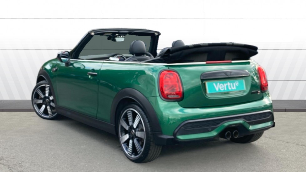 MINI Convertible 2.0 Cooper S Exclusive 2dr Auto Petrol Convertible - Image 2