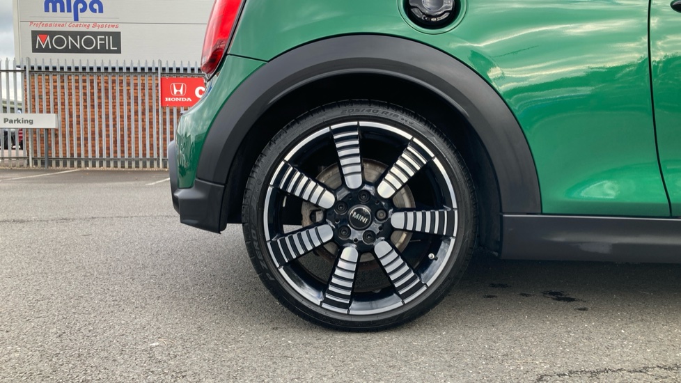 MINI Convertible 2.0 Cooper S Exclusive 2dr Auto Petrol Convertible - Image 7