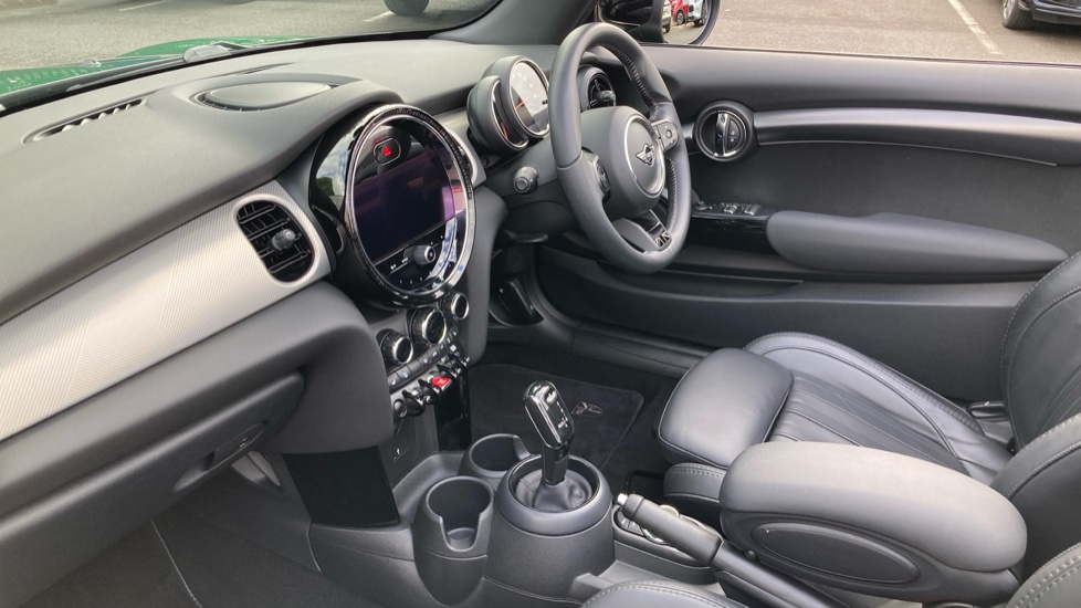 MINI Convertible 2.0 Cooper S Exclusive 2dr Auto Petrol Convertible - Image 13