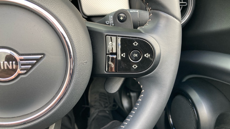 MINI Convertible 2.0 Cooper S Exclusive 2dr Auto Petrol Convertible - Image 35