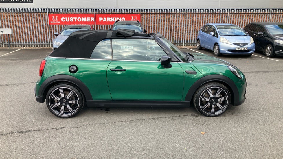 MINI Convertible 2.0 Cooper S Exclusive 2dr Auto Petrol Convertible - Image 58