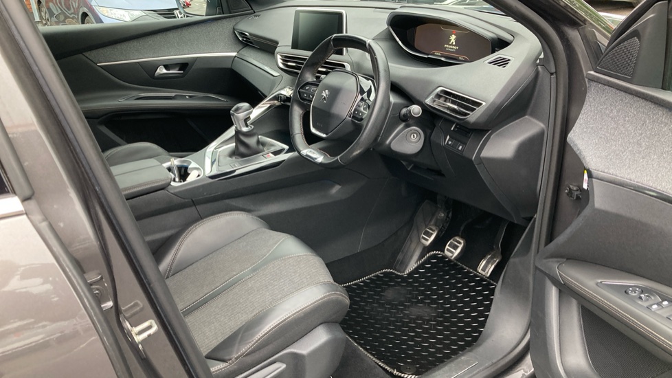 Peugeot 3008 1.2 PureTech GT Line 5dr Petrol Estate - Image 47