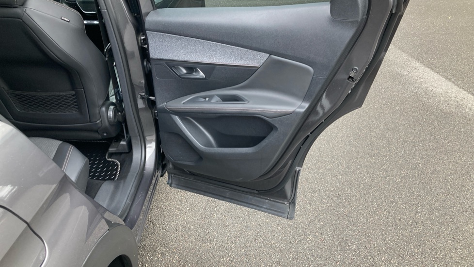 Peugeot 3008 1.2 PureTech GT Line 5dr Petrol Estate - Image 48