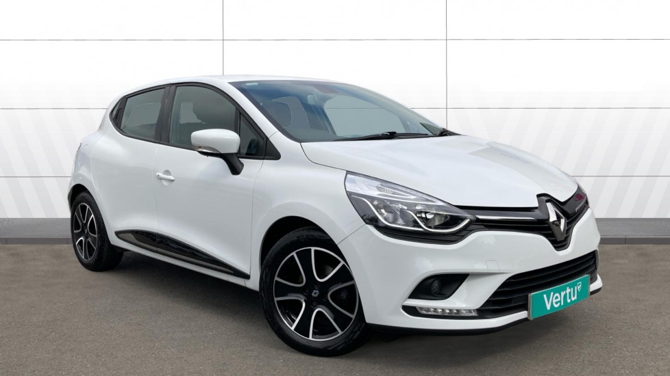 Renault Clio 1.2 16V Dynamique Nav 5dr Petrol Hatchback - Image 1