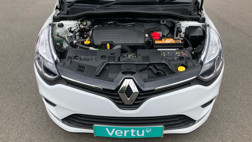 Renault Clio 1.2 16V Dynamique Nav 5dr Petrol Hatchback - Image 8