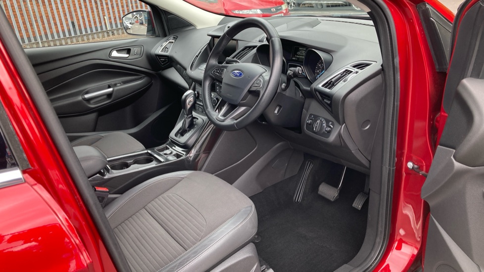 Ford Kuga 2.0 TDCi 180 Titanium Edition 5dr Auto Diesel Estate - Image 40
