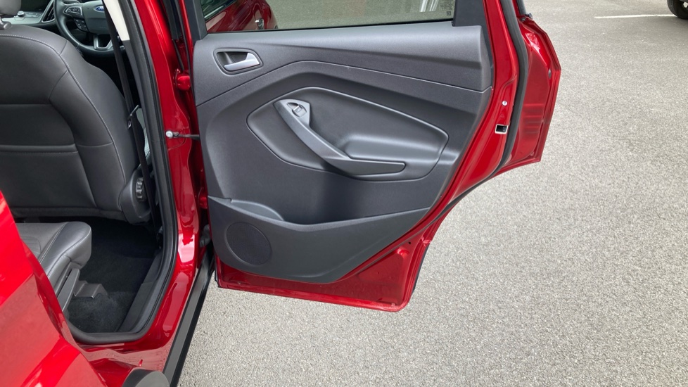 Ford Kuga 2.0 TDCi 180 Titanium Edition 5dr Auto Diesel Estate - Image 41