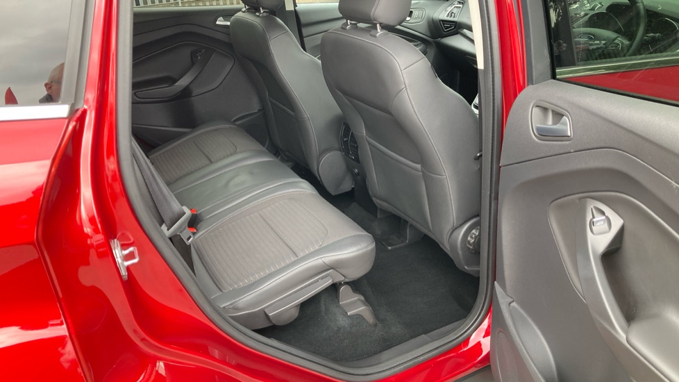 Ford Kuga 2.0 TDCi 180 Titanium Edition 5dr Auto Diesel Estate - Image 42