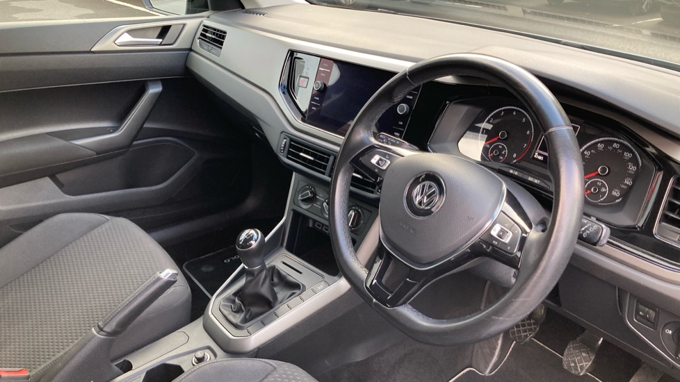 Volkswagen Polo 1.0 TSI 95 SE 5dr Petrol Hatchback - Image 14