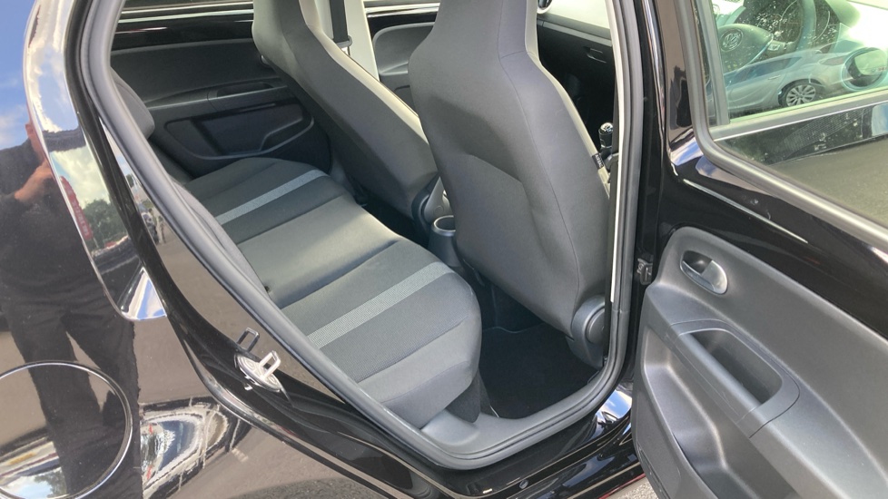 Volkswagen Up 1.0 High Up 5dr Petrol Hatchback - Image 33