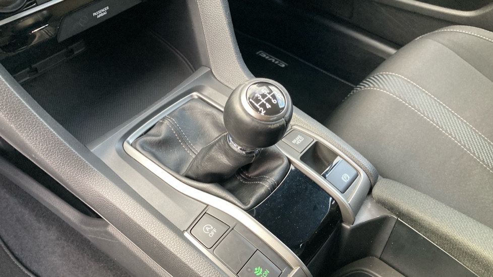 Honda Civic 1.0 VTEC Turbo 126 SR 5dr Petrol Hatchback - Image 13