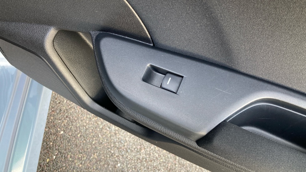 Honda Civic 1.0 VTEC Turbo 126 SR 5dr Petrol Hatchback - Image 35