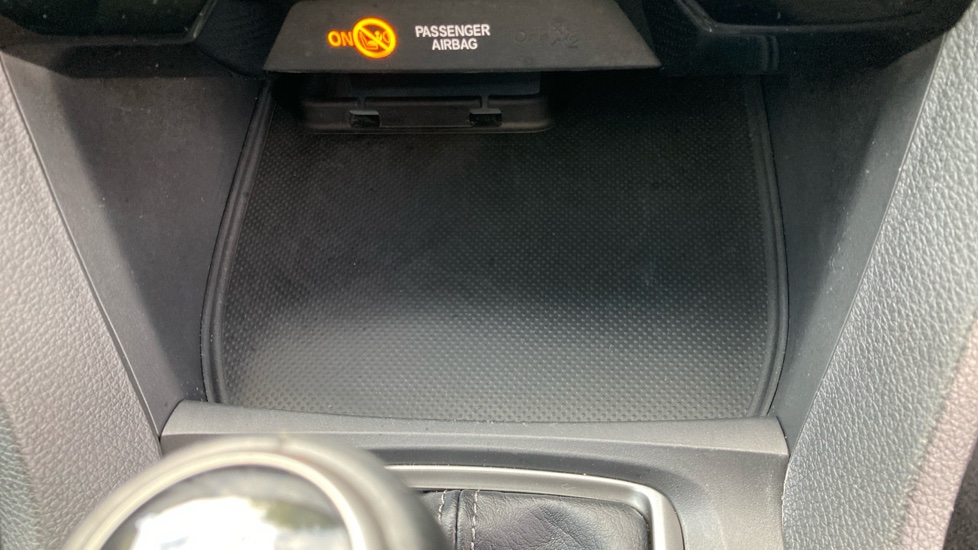 Honda Civic 1.0 VTEC Turbo 126 SR 5dr Petrol Hatchback - Image 49