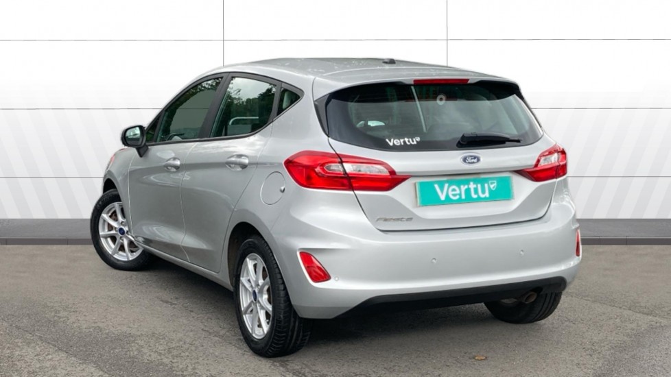 Ford Fiesta 1.0 EcoBoost Zetec 5dr Petrol Hatchback - Image 2