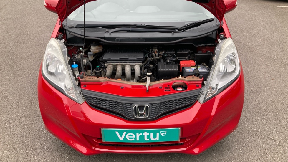 Honda Jazz 1.4 i-VTEC ES Plus 5dr Petrol Hatchback - Image 8