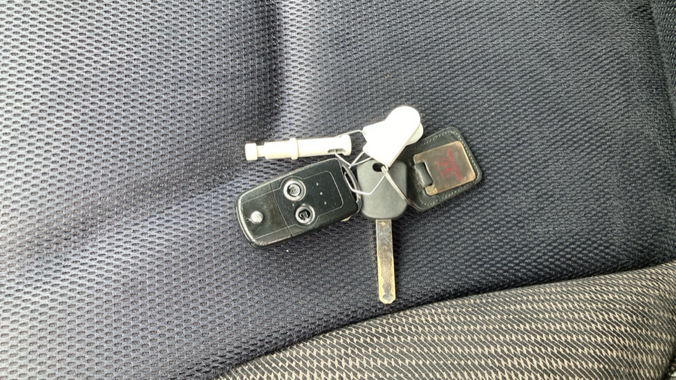 Honda Jazz 1.4 i-VTEC ES Plus 5dr Petrol Hatchback - Image 20