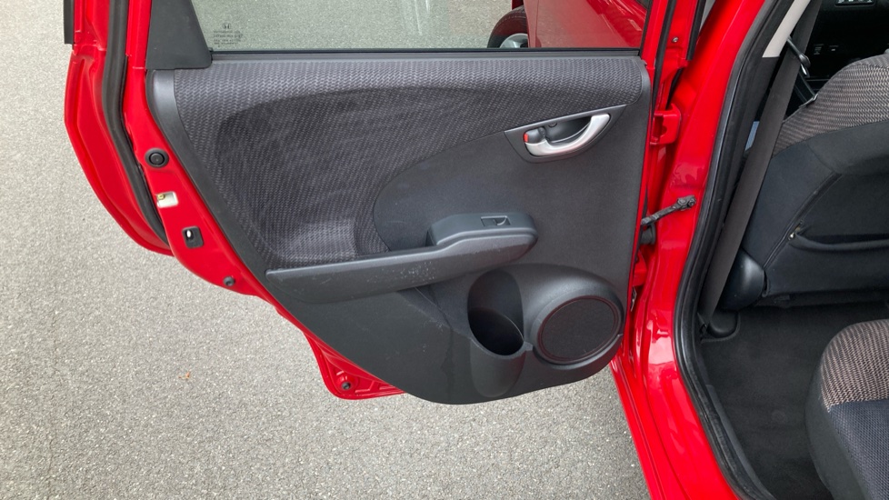 Honda Jazz 1.4 i-VTEC ES Plus 5dr Petrol Hatchback - Image 30