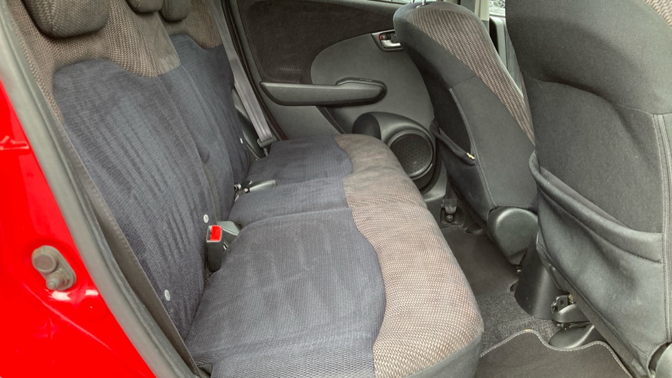 Honda Jazz 1.4 i-VTEC ES Plus 5dr Petrol Hatchback - Image 41