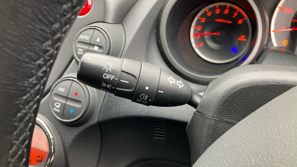 Honda Jazz 1.4 i-VTEC ES Plus 5dr Petrol Hatchback - Image 54