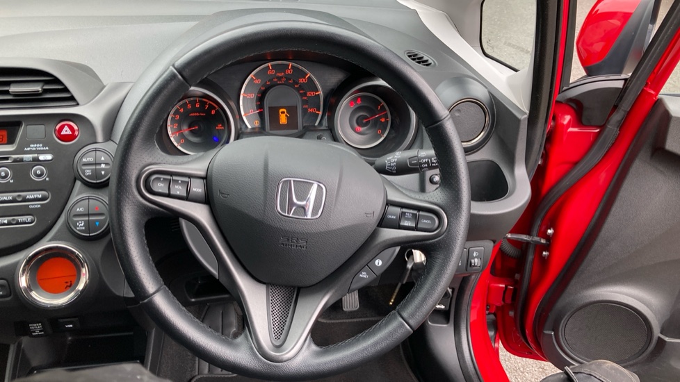 Honda Jazz 1.4 i-VTEC ES Plus 5dr Petrol Hatchback - Image 58