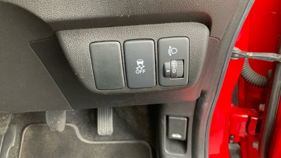 Honda Jazz 1.4 i-VTEC ES Plus 5dr Petrol Hatchback - Image 60