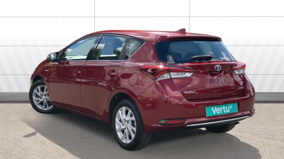 Toyota Auris 1.8 Hybrid Icon Tech TSS 5dr CVT Hybrid Hatchback - Image 2