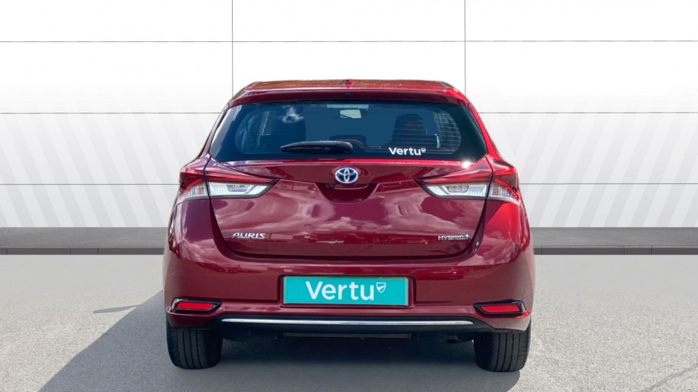 Toyota Auris 1.8 Hybrid Icon Tech TSS 5dr CVT Hybrid Hatchback - Image 6