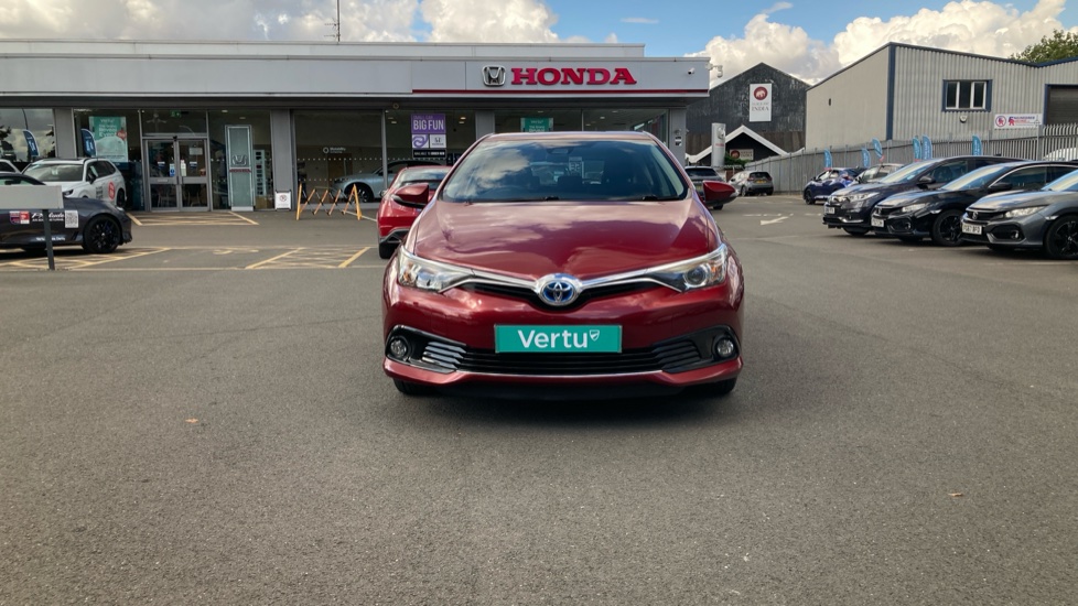 Toyota Auris 1.8 Hybrid Icon Tech TSS 5dr CVT Hybrid Hatchback - Image 44