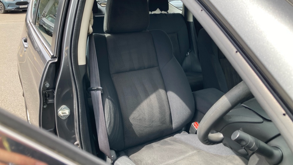 Honda CR-V 1.6 i-DTEC S 5dr 2WD [Nav] Diesel Estate - Image 53