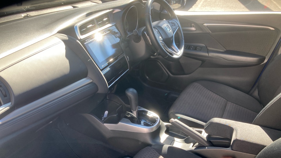 Honda Jazz 1.3 i-VTEC EX Navi 5dr CVT Petrol Hatchback - Image 13