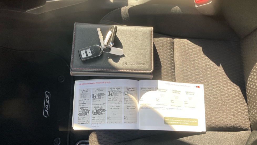 Honda Jazz 1.3 i-VTEC EX Navi 5dr CVT Petrol Hatchback - Image 19