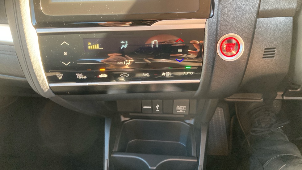 Honda Jazz 1.3 i-VTEC EX Navi 5dr CVT Petrol Hatchback - Image 24