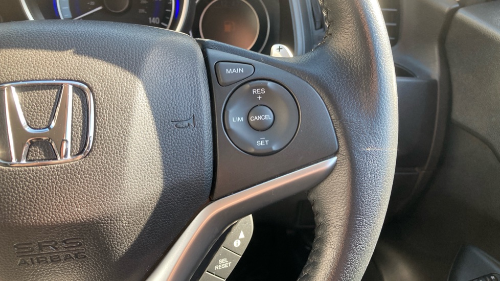 Honda Jazz 1.3 i-VTEC EX Navi 5dr CVT Petrol Hatchback - Image 32