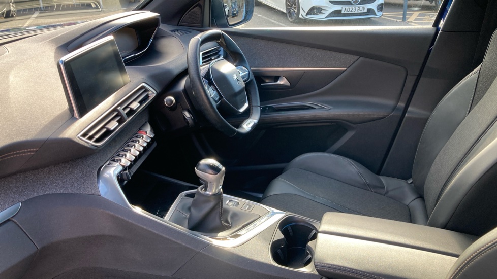 Peugeot 3008 1.5 BlueHDi GT Line Premium 5dr Diesel Estate - Image 9