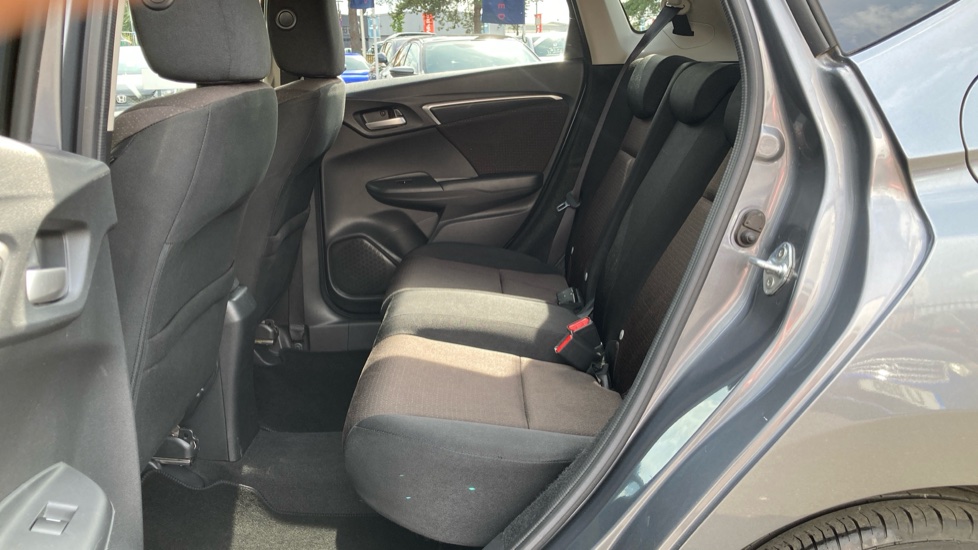 Honda Jazz 1.3 i-VTEC EX 5dr CVT Petrol Hatchback - Image 16