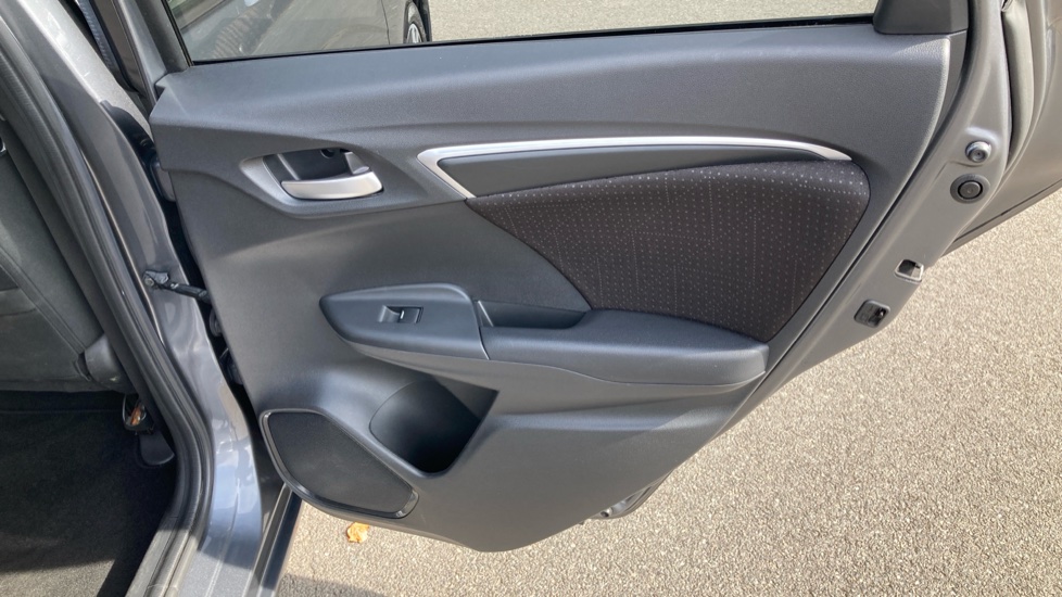 Honda Jazz 1.3 i-VTEC EX 5dr CVT Petrol Hatchback - Image 40
