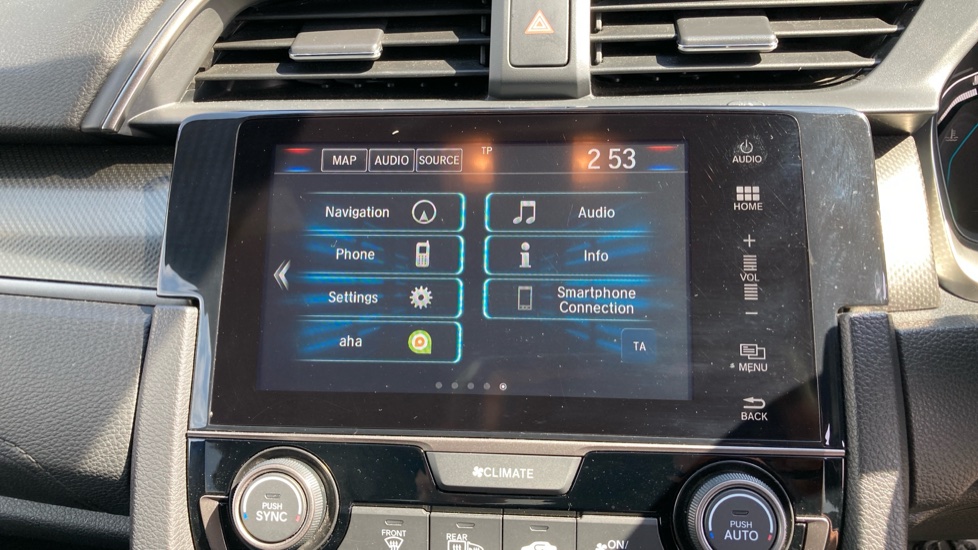 Honda Civic 1.5 VTEC Turbo Prestige 5dr CVT Petrol Hatchback - Image 12