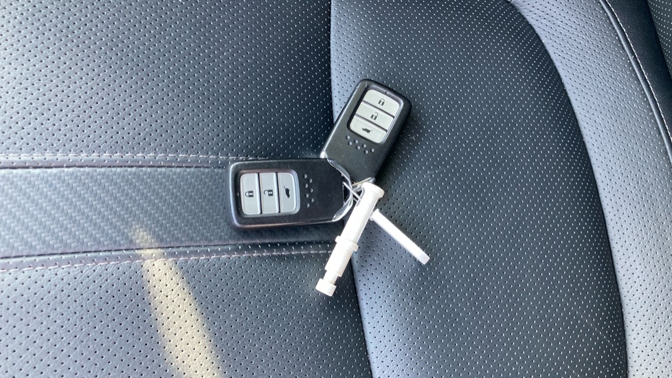 Honda Civic 1.5 VTEC Turbo Prestige 5dr CVT Petrol Hatchback - Image 20