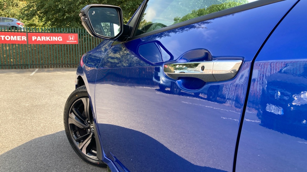 Honda Civic 1.5 VTEC Turbo Prestige 5dr CVT Petrol Hatchback - Image 27