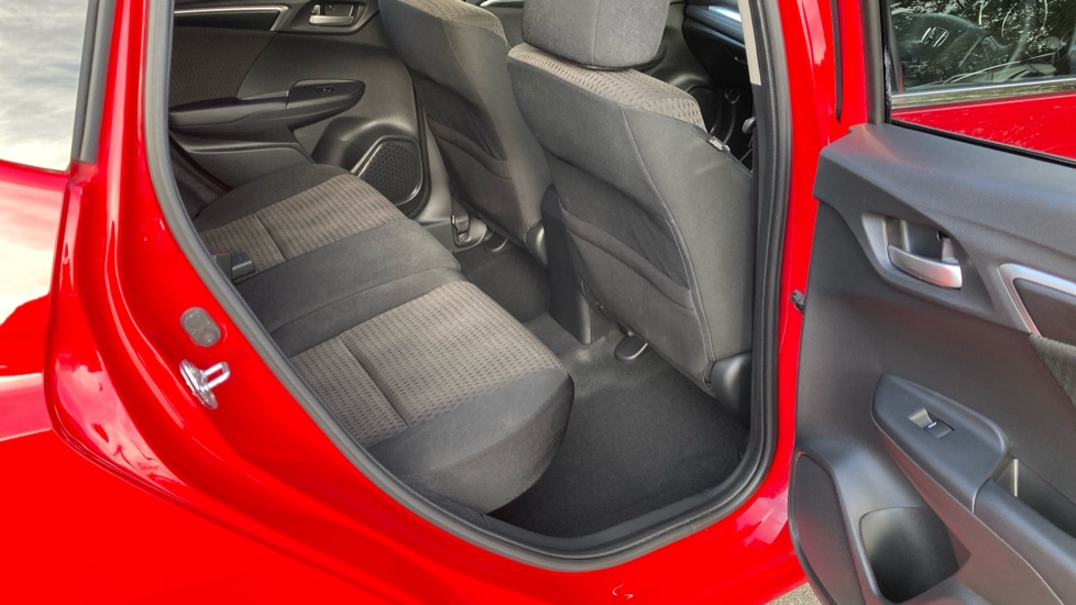 Honda Jazz 1.3 i-VTEC EX 5dr CVT Petrol Hatchback - Image 37